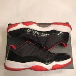 Jordan 11 low top